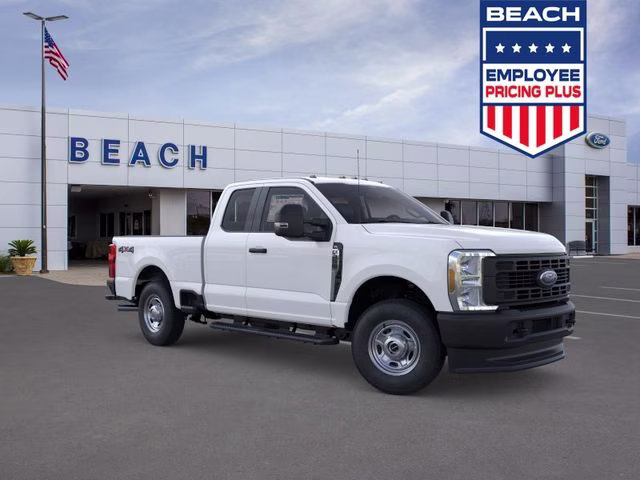 2026 Oxford White Ford Super Duty F-250 SRW XL 4X4 Truck