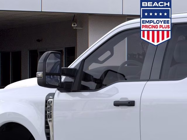 2026 Oxford White Ford Super Duty F-250 SRW XL 4X4 Truck