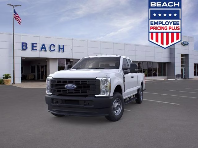 2026 Oxford White Ford Super Duty F-250 SRW XL 4X4 Truck