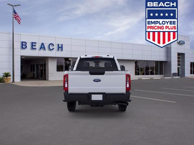 2026 Oxford White Ford Super Duty F-250 SRW XL 4X4 Truck
