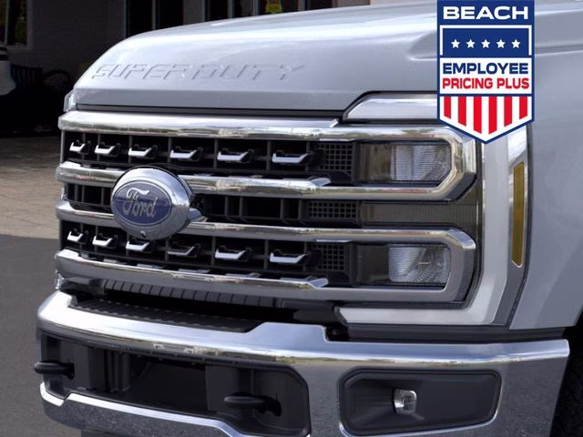 2026 Gray Metallic Ford Super Duty F-250 SRW Lariat 4X4 Truck