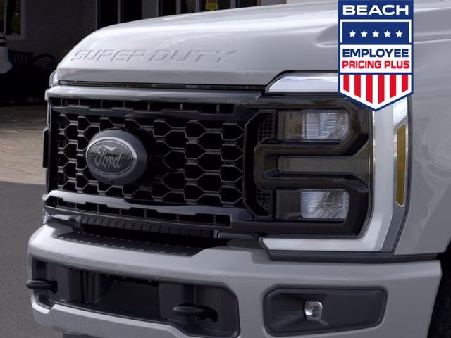 2026 Avalanche Ford Super Duty F-250 SRW Lariat 4X4 Truck