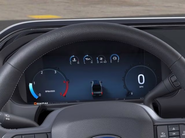 2026 Oxford White Ford Super Duty F-350 SRW Lariat 4X4 Truck