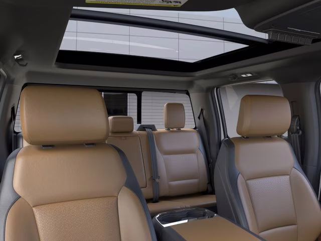 2026 White Metallic Ford Super Duty F-350 SRW Lariat 4X4 Truck