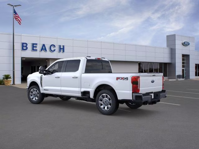 2026 White Metallic Ford Super Duty F-350 SRW Lariat 4X4 Truck