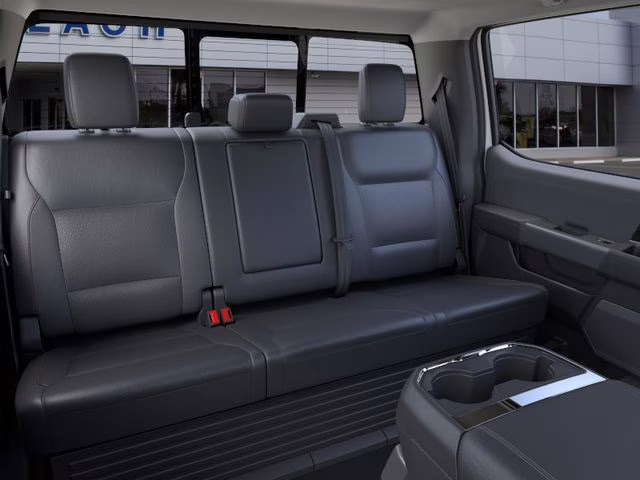 2025 White Metallic Ford Super Duty F-350 SRW Lariat 4X4 Truck