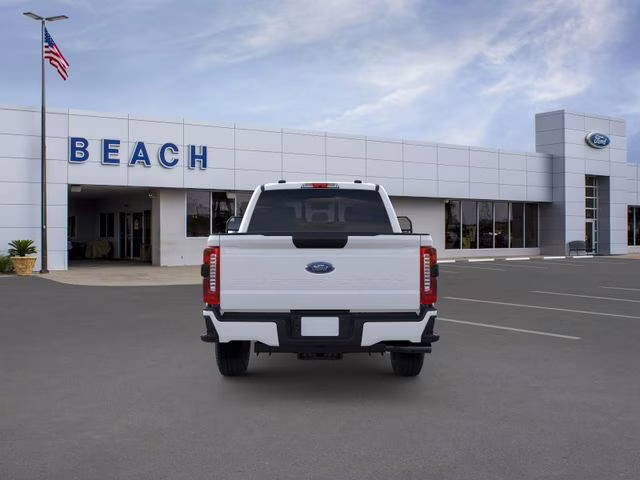 2026 Oxford White Ford Super Duty F-350 SRW XL 4X4 Truck