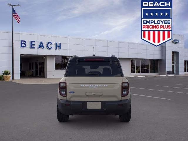 2025 Gray Metallic Ford Bronco Sport Outer Banks 4X4 SUV
