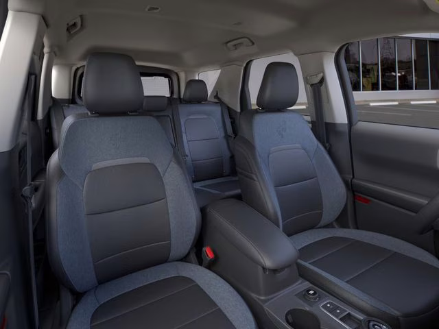 2025 Gray Metallic Ford Bronco Sport Outer Banks 4X4 SUV