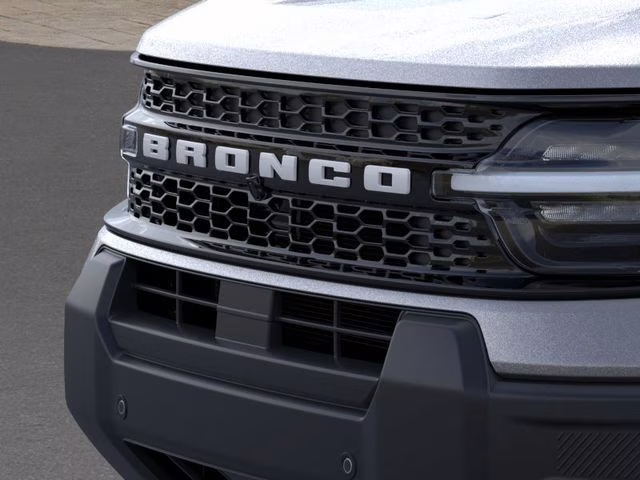 2025 Gray Metallic Ford Bronco Sport Outer Banks 4X4 SUV