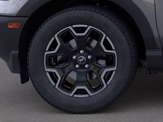 2025 Gray Metallic Ford Bronco Sport Outer Banks 4X4 SUV