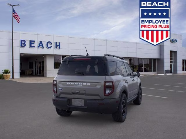 2025 Gray Metallic Ford Bronco Sport Outer Banks 4X4 SUV