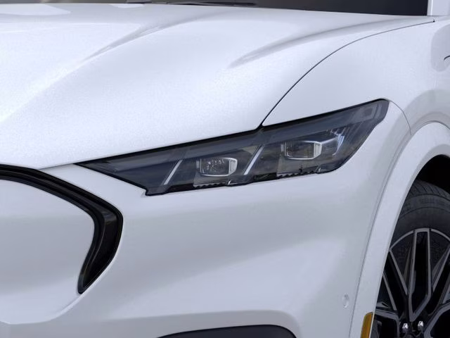 2025 Star White Metallic Tri-Coat Ford Mustang Mach-E Premium RWD SUV