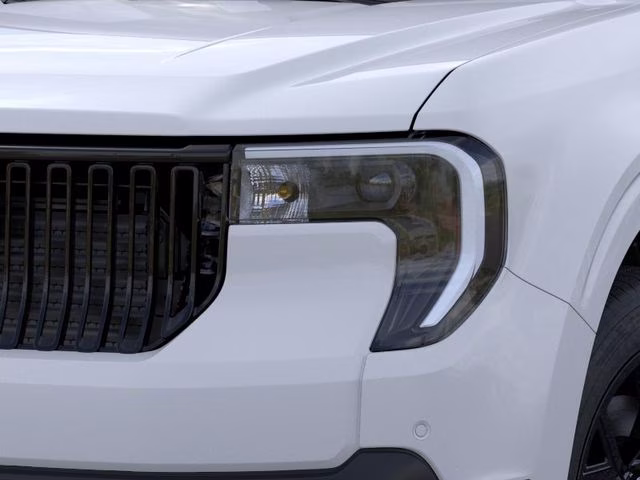 2026 Space White Metallic Ford Maverick Lobo Standard AWD Truck