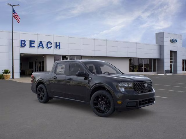 2025 Shadow Black Ford Maverick XLT AWD Truck