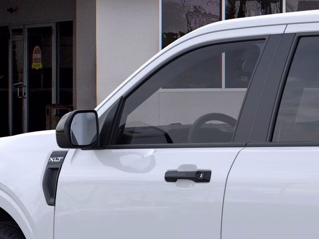 2025 Oxford White Ford Maverick XLT AWD Truck