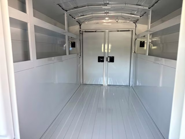 2025 Summit White Chevrolet Express Cutaway 3500 1WT RWD Regular Wheelbase