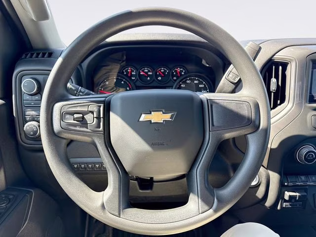 2025 Summit White Chevrolet Silverado 3500 HD Chassis Cab Work Truck 4X4 Truck