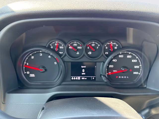 2025 Summit White Chevrolet Silverado 3500 HD Chassis Cab Work Truck 4X4 Truck