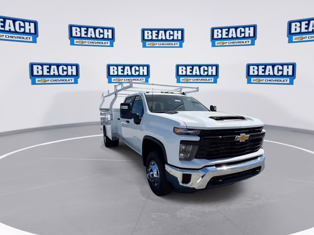 2025 Summit White Chevrolet Silverado 3500 HD Chassis Cab Work Truck 4X4 Truck