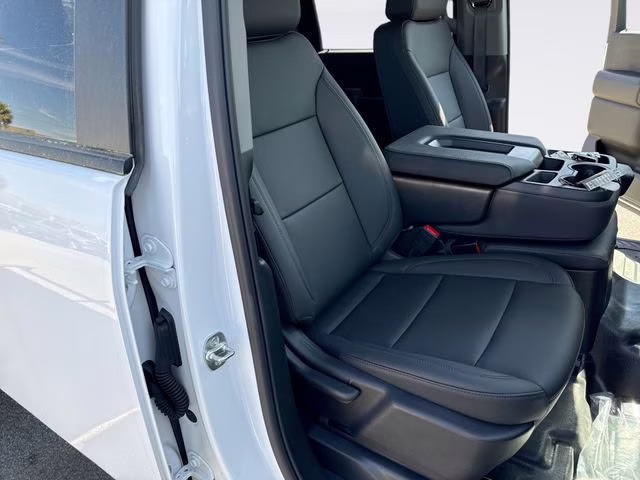 2025 Summit White Chevrolet Silverado 3500 HD Chassis Cab Work Truck 4X4 Truck