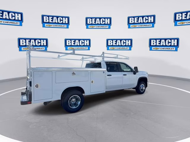 2025 Summit White Chevrolet Silverado 3500 HD Chassis Cab Work Truck 4X4 Truck