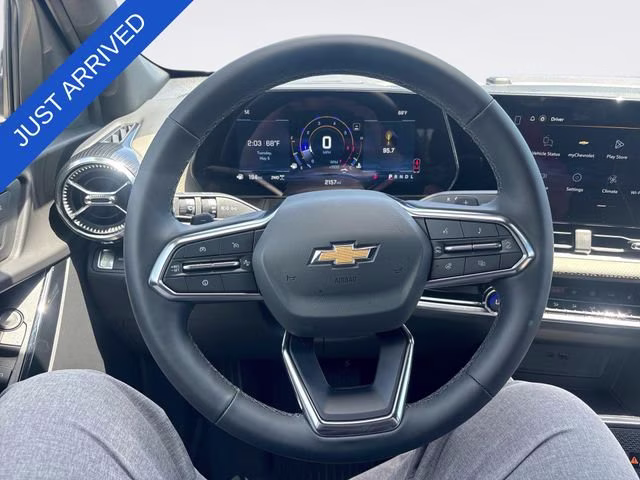 2026 Mosaic Black Metallic Chevrolet Equinox LT AWD SUV