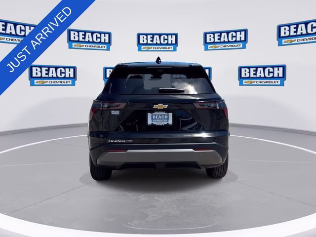 2026 Mosaic Black Metallic Chevrolet Equinox LT AWD SUV