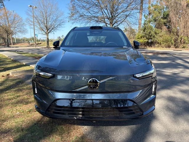 2025 Denim Blue Volvo EX90 Twin Motor Performance Ultra 7-Seater AWD SUV