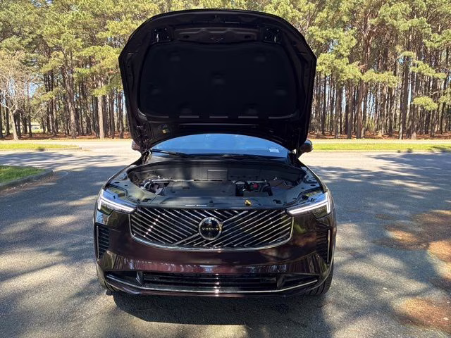 2026 Mulberry Red Volvo XC90 B6 Ultra 6-Seater AWD SUV