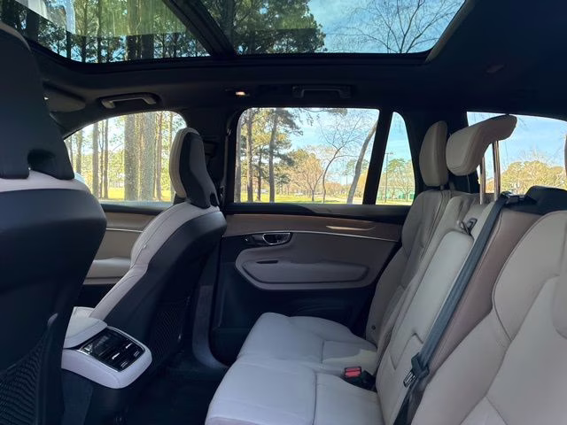 2026 Crystal White Volvo XC90 B6 Plus 7-Seater AWD SUV