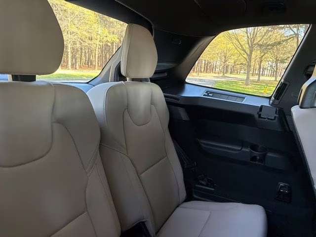 2026 Crystal White Volvo XC90 B6 Plus 7-Seater AWD SUV