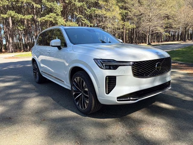 2026 Crystal White Volvo XC90 B6 Plus 7-Seater AWD SUV