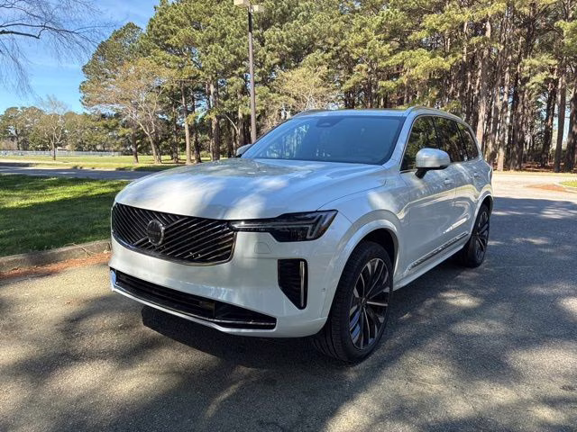 2026 Crystal White Volvo XC90 B6 Plus 7-Seater AWD SUV