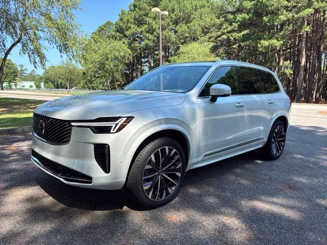 2026 Crystal White Volvo XC90 B6 Plus 7-Seater AWD SUV