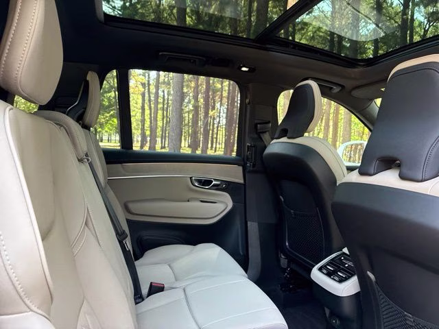 2026 Crystal White Volvo XC90 B6 Plus 7-Seater AWD SUV
