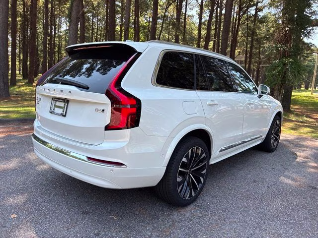 2026 Crystal White Volvo XC90 B6 Plus 7-Seater AWD SUV