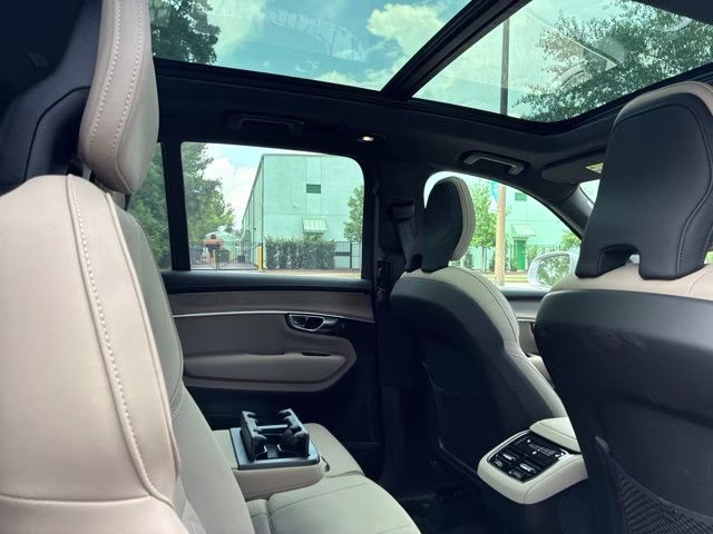 2026 Aurora Silver Volvo XC90 B6 Plus 7-Seater AWD SUV