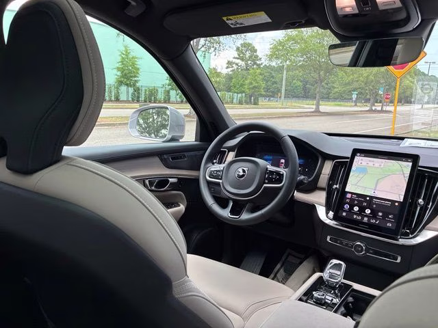 2026 Aurora Silver Volvo XC90 B6 Plus 7-Seater AWD SUV