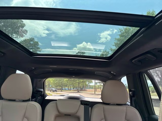 2026 Aurora Silver Volvo XC90 B6 Plus 7-Seater AWD SUV
