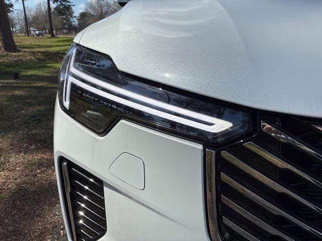 2026 Crystal White Volvo XC90 B6 Ultra 7-Seater AWD SUV