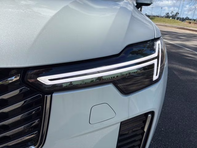 2026 Crystal White Volvo XC90 B6 Ultra 7-Seater AWD SUV