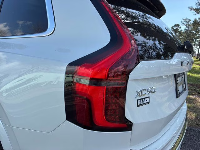 2026 Crystal White Volvo XC90 B6 Ultra 7-Seater AWD SUV