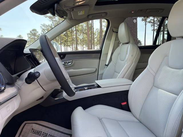 2026 Crystal White Volvo XC90 B6 Ultra 7-Seater AWD SUV