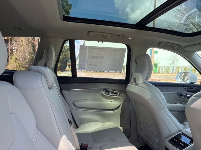 2026 Crystal White Volvo XC90 B6 Ultra 7-Seater AWD SUV