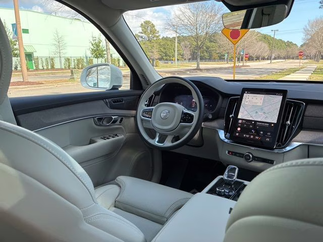 2026 Crystal White Volvo XC90 B6 Ultra 7-Seater AWD SUV