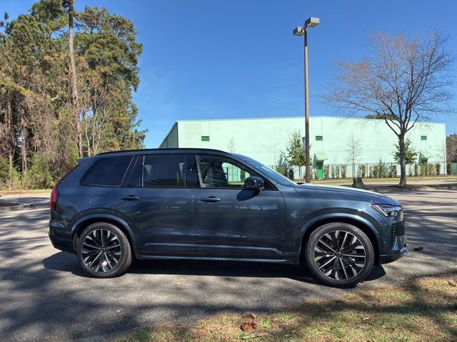 2026 Denim Blue Volvo XC90 B6 Ultra Dark Theme 7-Seater AWD SUV