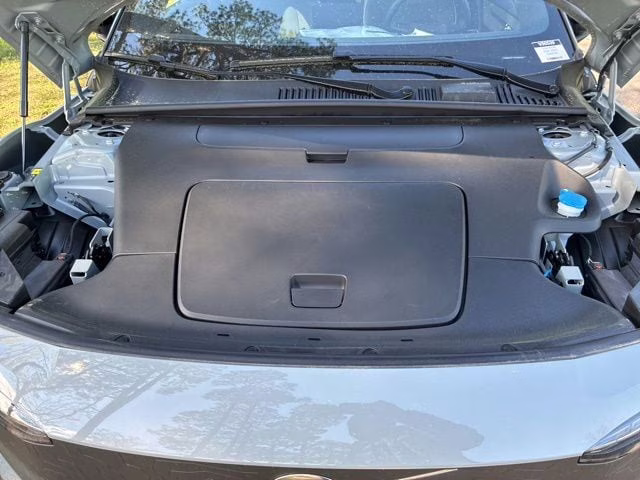 2026 Vapour Grey Volvo EX30 Cross Country Ultra AWD SUV