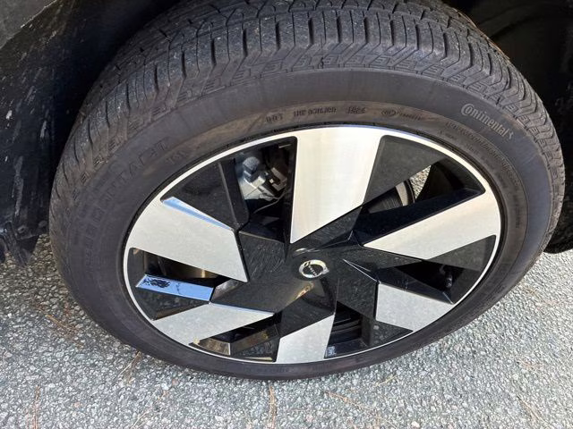 2025 Onyx Black Volvo XC60 Plug-In Hybrid T8 Plus AWD SUV