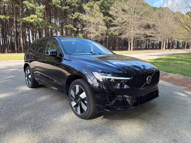 2025 Onyx Black Volvo XC60 Plug-In Hybrid T8 Plus AWD SUV